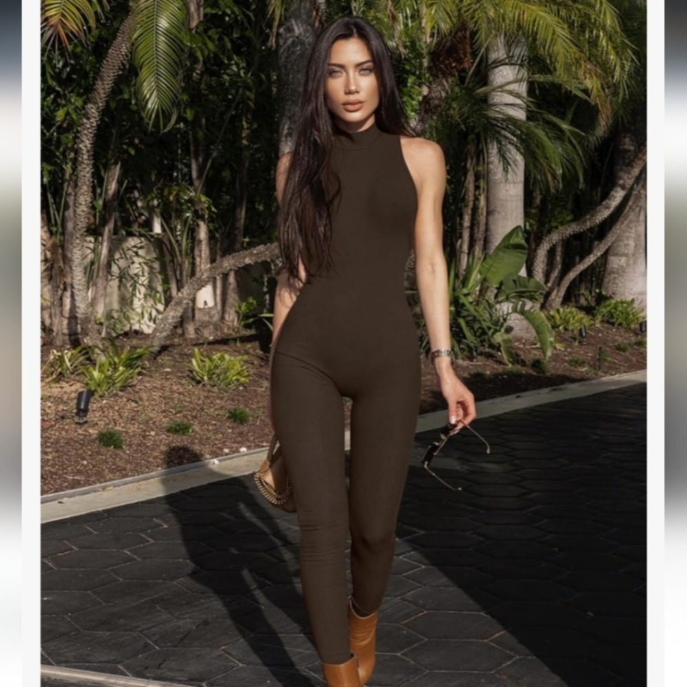 OQQ Sleeveless Brown Jumpsuit - Picture 7 of 8
